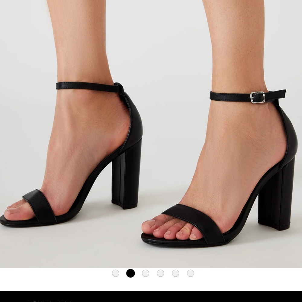 Steve Madden Black Block Heel Sandals